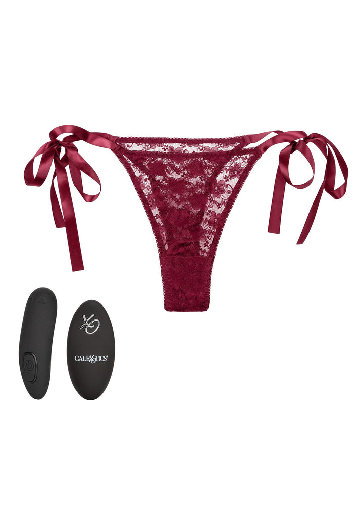 Bestel: Remote Control Lace Thong Set by CalExotics Remote Controlled Vibes - bij Happytoys.nl, happytoys.be, Happytoys.ae: erotische sex webshop | liever Happy dan Easy ⭐⭐⭐⭐⭐ - Rood - 12051 - RED
