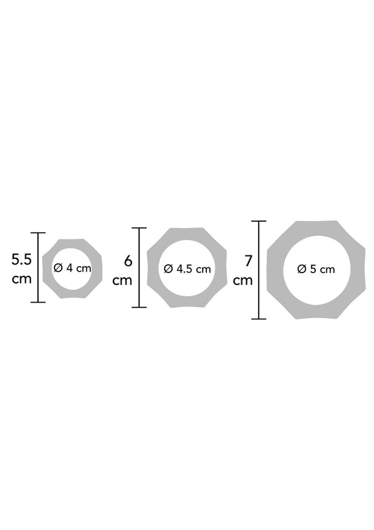 Extreme zware C-ring set: afmetingen van drie zwarte ringen, Ø 4, 4,5 en 5 cm.