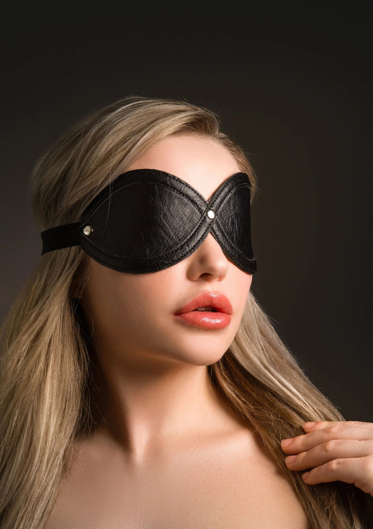 Bestel: Infinity Blindfold - bij Happytoys.nl, happytoys.be, Happytoys.ae: erotische sex webshop | liever Happy dan Easy βββββ