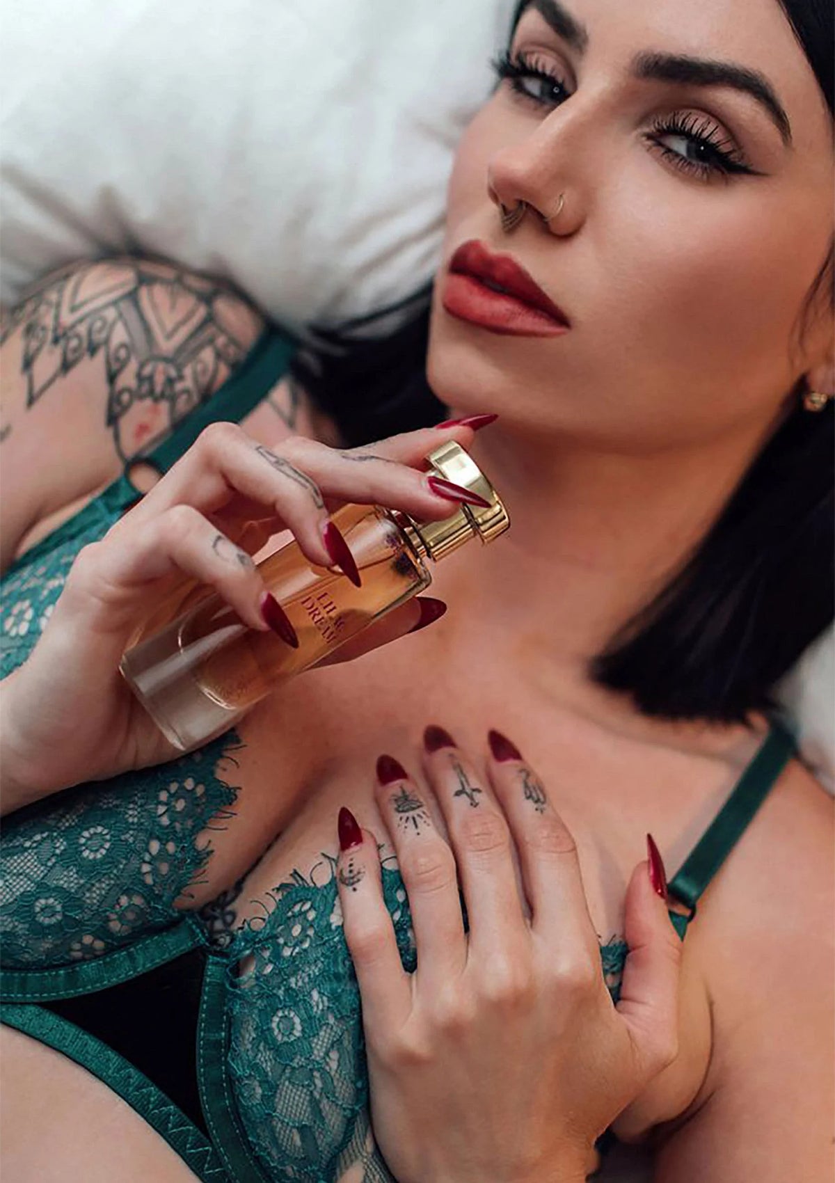 Bestel: Phero Parfum Attract Him 30 ml - bij Happytoys.nl, happytoys.be, Happytoys.ae: erotische sex webshop | liever Happy dan Easy βββββ