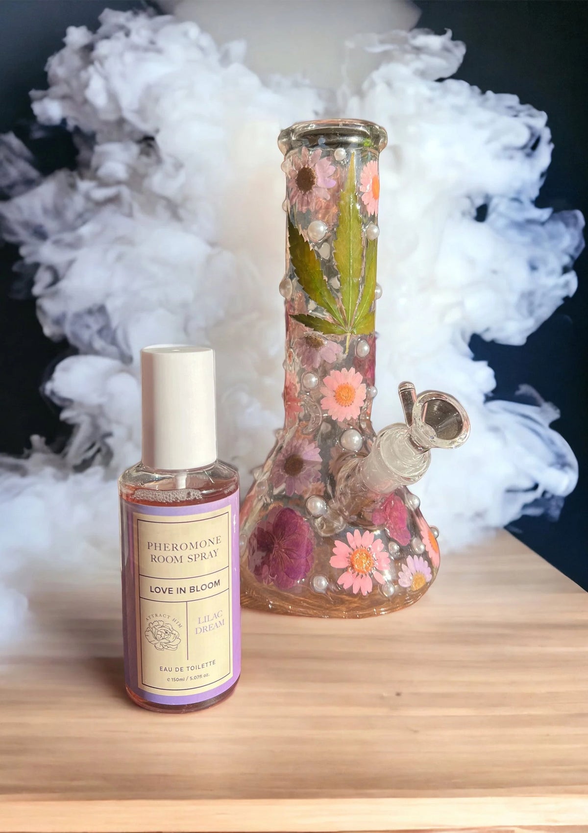 Bestel: Room Phero Attract Him 150 ml - bij Happytoys.nl, happytoys.be, Happytoys.ae: erotische sex webshop | liever Happy dan Easy βββββ