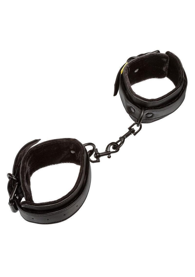 Bestel: Boundless Ankle Cuffs by CalExotics - bij Happytoys.nl, happytoys.be, Happytoys.ae: erotische sex webshop | liever Happy dan Easy ⭐⭐⭐⭐⭐