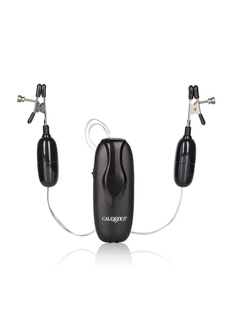 Bestel: Nipple Play twee vibrerende tepelklemmen by CalExotics - bij Happytoys.nl, happytoys.be, Happytoys.ae: erotische sex webshop | liever Happy dan Easy ⭐⭐⭐⭐⭐