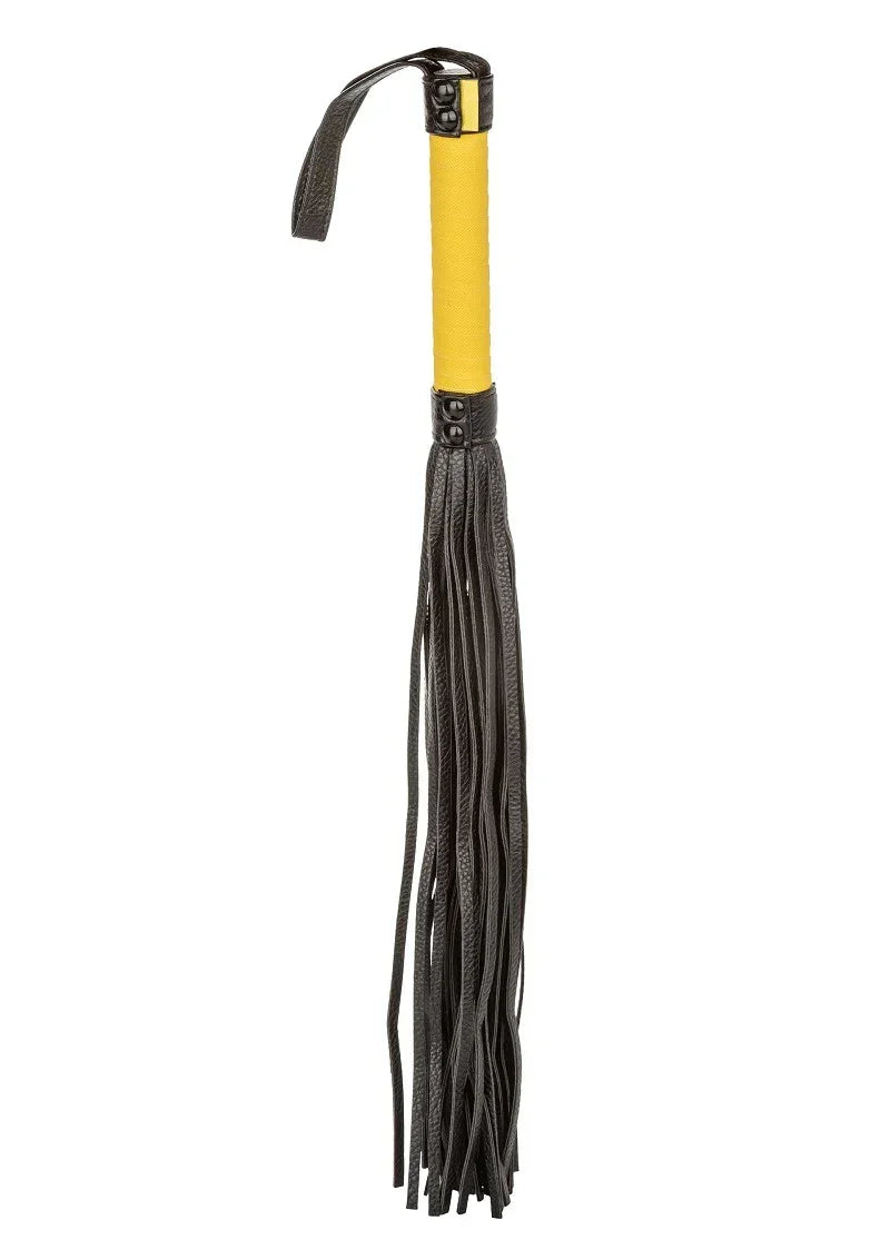 Bestel: Boundless Flogger by CalExotics - bij Happytoys.nl, happytoys.be, Happytoys.ae: erotische sex webshop | liever Happy dan Easy ⭐⭐⭐⭐⭐