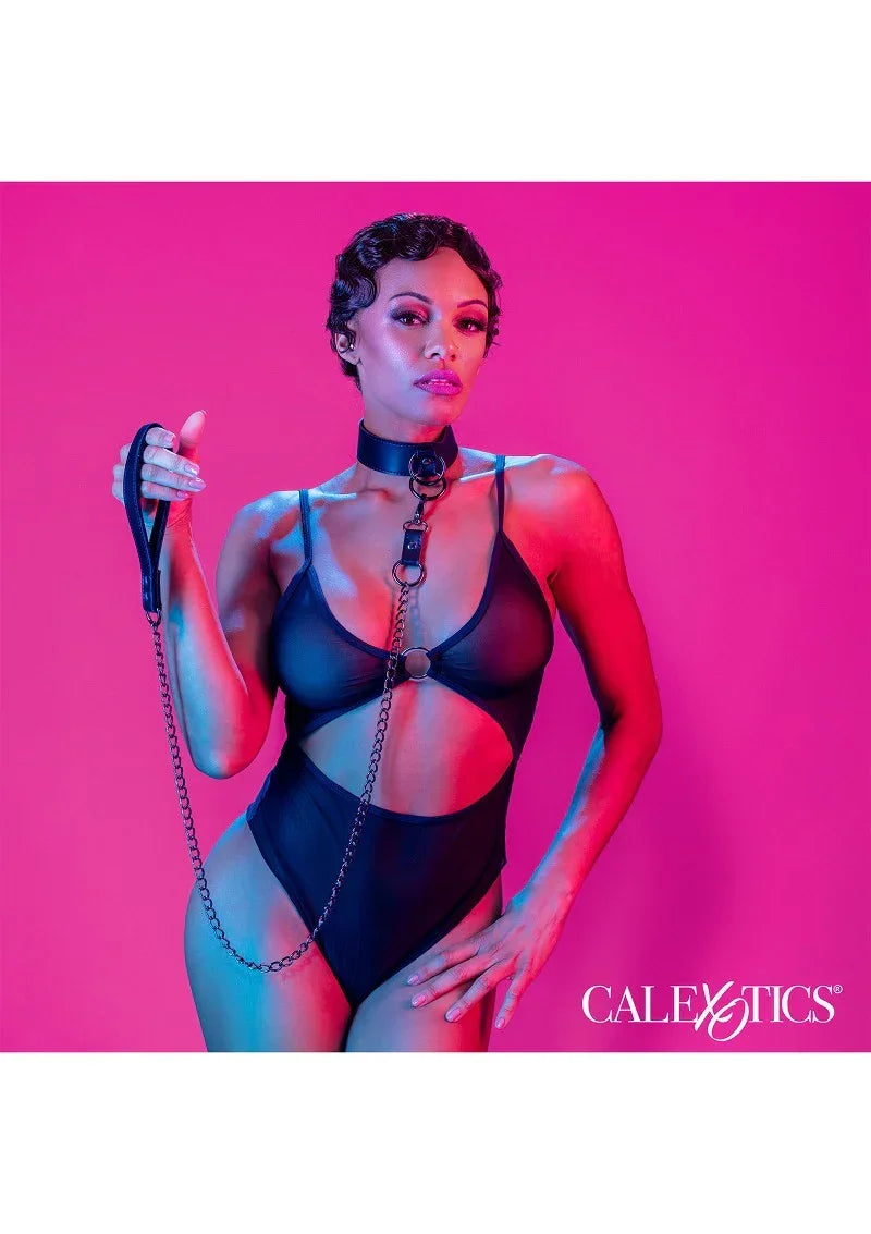 Bestel: Euphoria Collection Collar with Chain Leash by CalExotics - bij Happytoys.nl, happytoys.be, Happytoys.ae: erotische sex webshop | liever Happy dan Easy ⭐⭐⭐⭐⭐