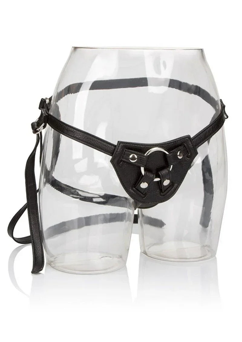 Bestel: Her Royal Harness The Countess Strap - On Peggingset by CalExotics - bij Happytoys.nl, happytoys.be, Happytoys.ae: erotische sex webshop | liever Happy dan Easy ⭐⭐⭐⭐⭐