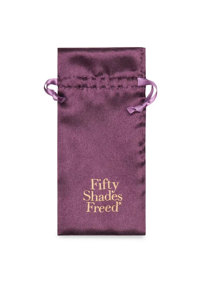 Bestel: Freed All Sensation Nipple & Clitoral Chain Fifty Shades - bij Happytoys.nl, happytoys.be, Happytoys.ae: erotische sex webshop | liever Happy dan Easy ⭐⭐⭐⭐⭐