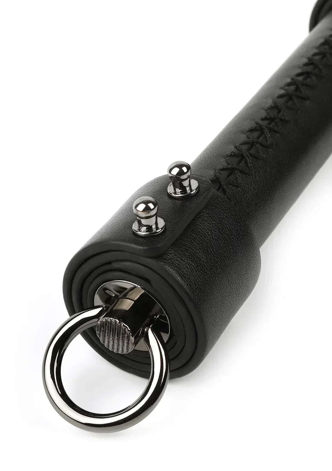 Bestel: Genuine Leather Whip 75cm by Hidden Desire - bij Happytoys.nl, happytoys.be, Happytoys.ae: erotische sex webshop | liever Happy dan Easy ⭐⭐⭐⭐⭐