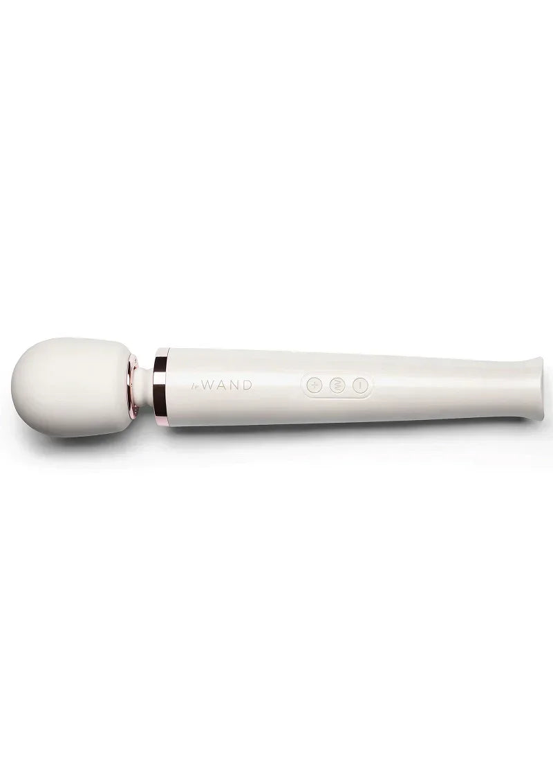 Bestel: Rechargeable Massager by Le Wand - bij Happytoys.nl, happytoys.be, Happytoys.ae: erotische sex webshop | liever Happy dan Easy ⭐⭐⭐⭐⭐