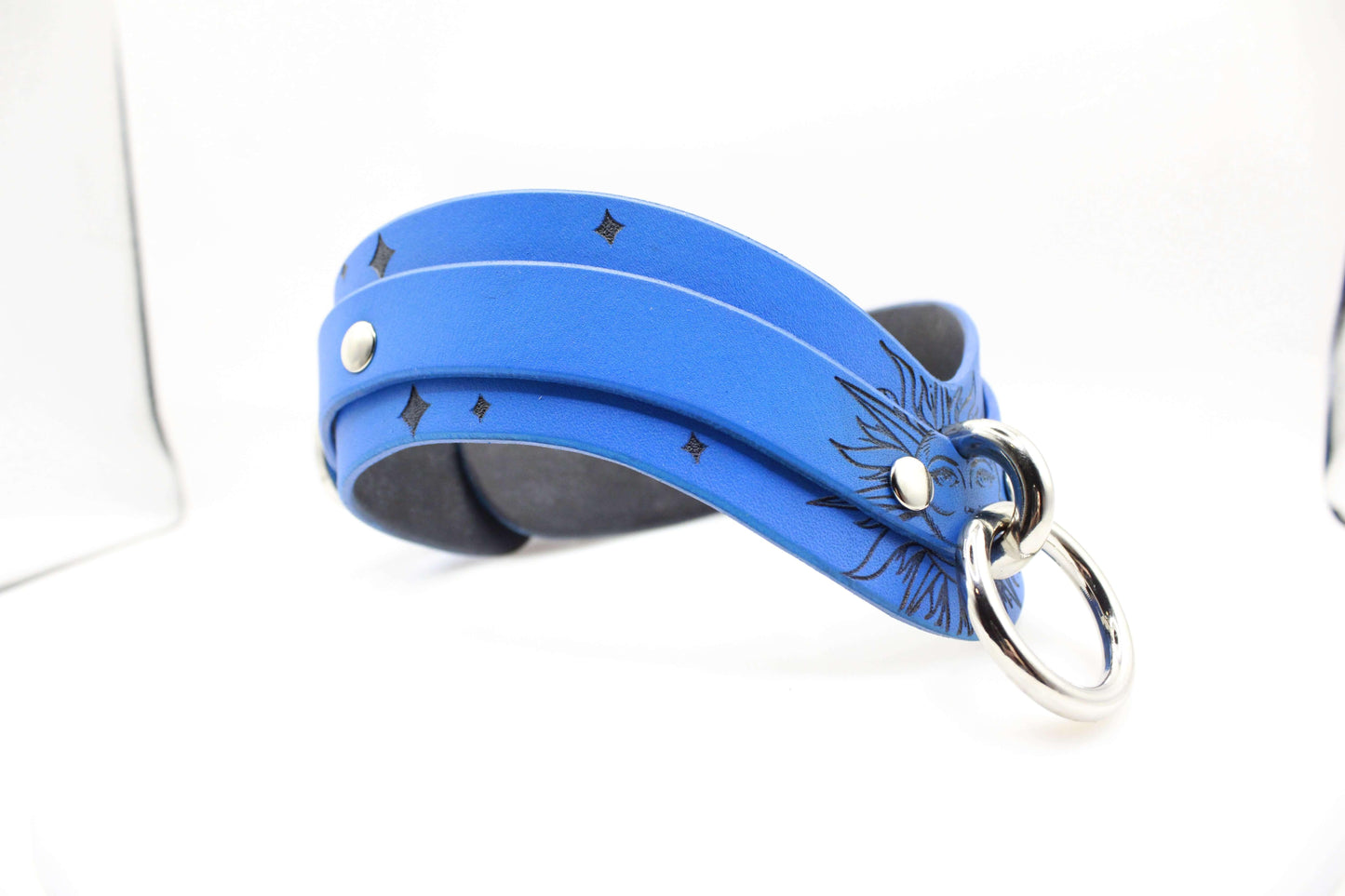 Collars For Women Sun Design BDSM Collar Discreet Day Collar - Happytoys Sexshop: online sex shop for Feeling Happy & Easy 😊 - Discreet geleverd