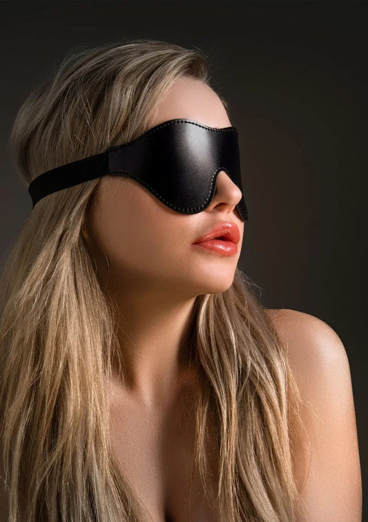 Taboom Bondage Essentials Intense Dark Blindfold - Happytoys Sexshop: Toys for Feeling Happy & Easy π - Discreet geleverd
