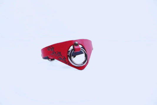 Gothic BDSM Collar with O-Ring β Red Leather Submissive Choker - Happytoys Sexshop: online sex shop for Feeling Happy & Easy π - Discreet geleverd