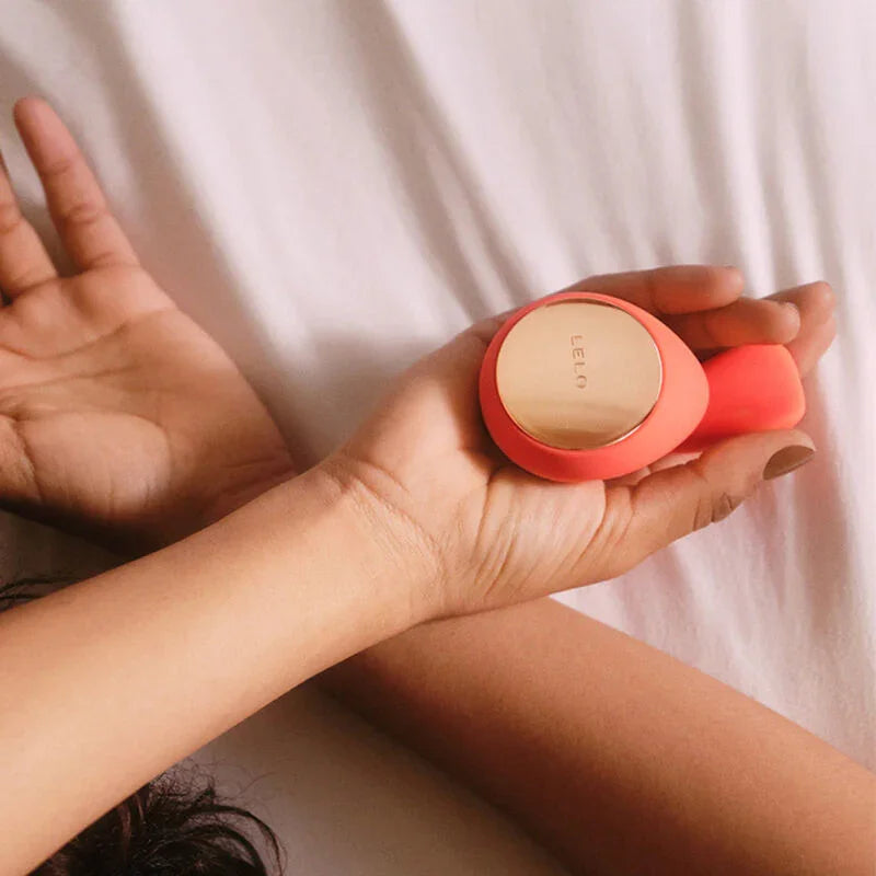 LELO - IDA WAVE CORAL COUPLES MASSAGER - Happytoys Sexshop: online sex shop for Feeling Happy & Easy 😊 - Discreet geleverd