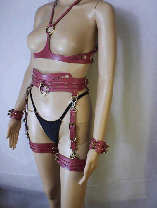 Womens Body Harness Set with Thigh Cuffs Submissive Collar - Happytoys Sexshop: online sex shop for Feeling Happy & Easy π - Discreet geleverd