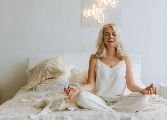 De verandering omarmen: navigeren door de transformatie van de vrouw op middelbare leeftijd - Happytoys Sexshop: online sex shop for Feeling Happy & Easy 😊 - Discreet geleverd