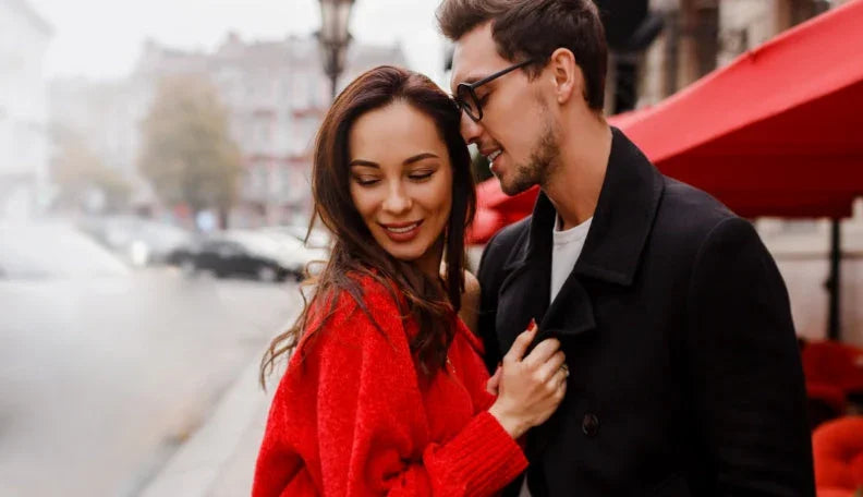 5 veelzeggende tekenen dat je een slechte kusser bent – en wat je een goede kusser maakt
