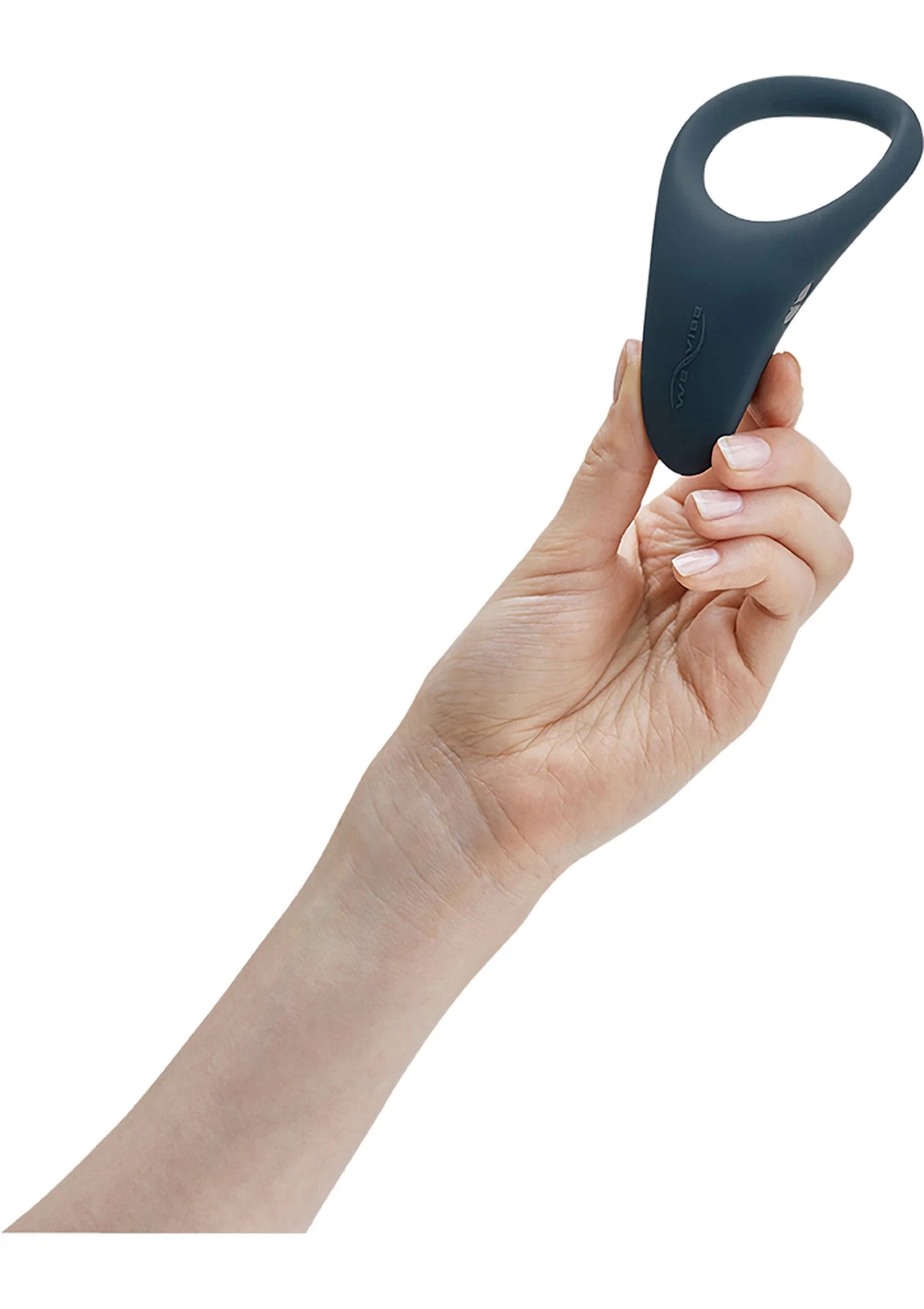 Donkerblauwe siliconen perineale stimulator in hand, greep met ringopening