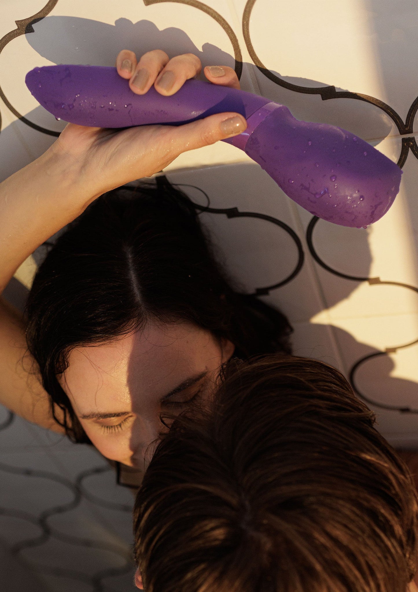 Wall 2 von We-Vibe