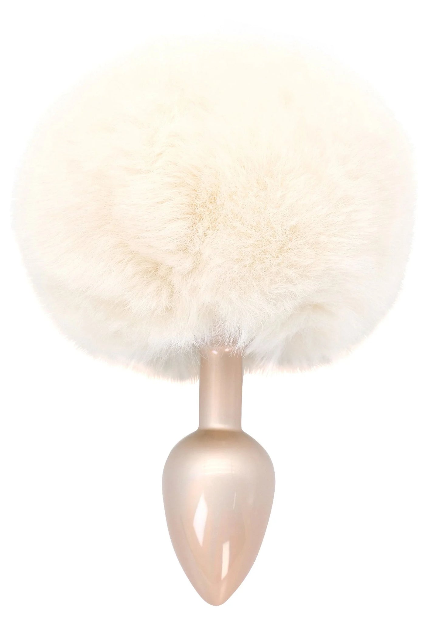 Witte buttplug met ronde konijnenstaartvacht en glanzend roomachtig inzetstuk.
