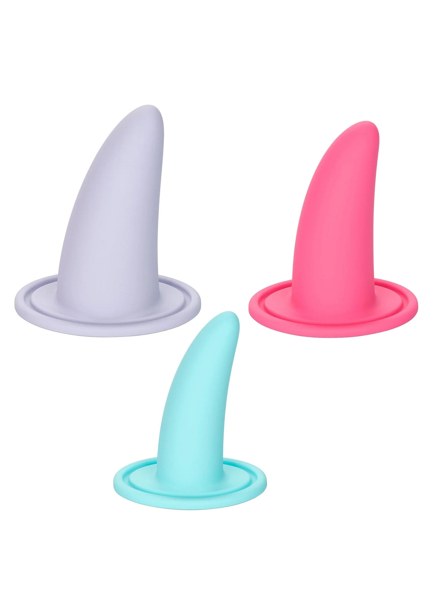 Drie siliconen vaginale dilators op voet: lichtpaars, felroze en turkoois.