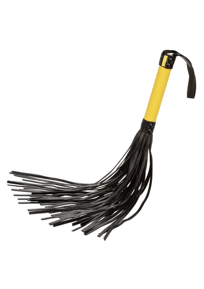 Bestel: Boundless Flogger by CalExotics - bij Happytoys: de erotische sex webshop | liever Happy dan Easy ⭐⭐⭐⭐⭐