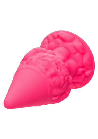 CalExotics roze anale plug met gnom-reliëf, afgeronde punt in close-up