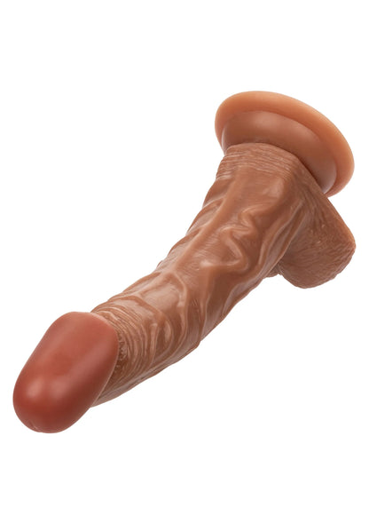 Bruine dildo in zijaanzicht; ronde kop en langere schacht met ribbelstructuur