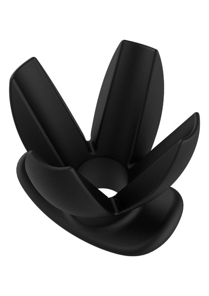 Zwarte 4-weg spreider anale plug, close-up van de vleugels