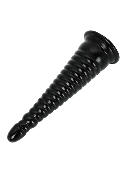 Zwarte anaalplug met ribbels en afgeronde punt, schuin zijaanzicht.