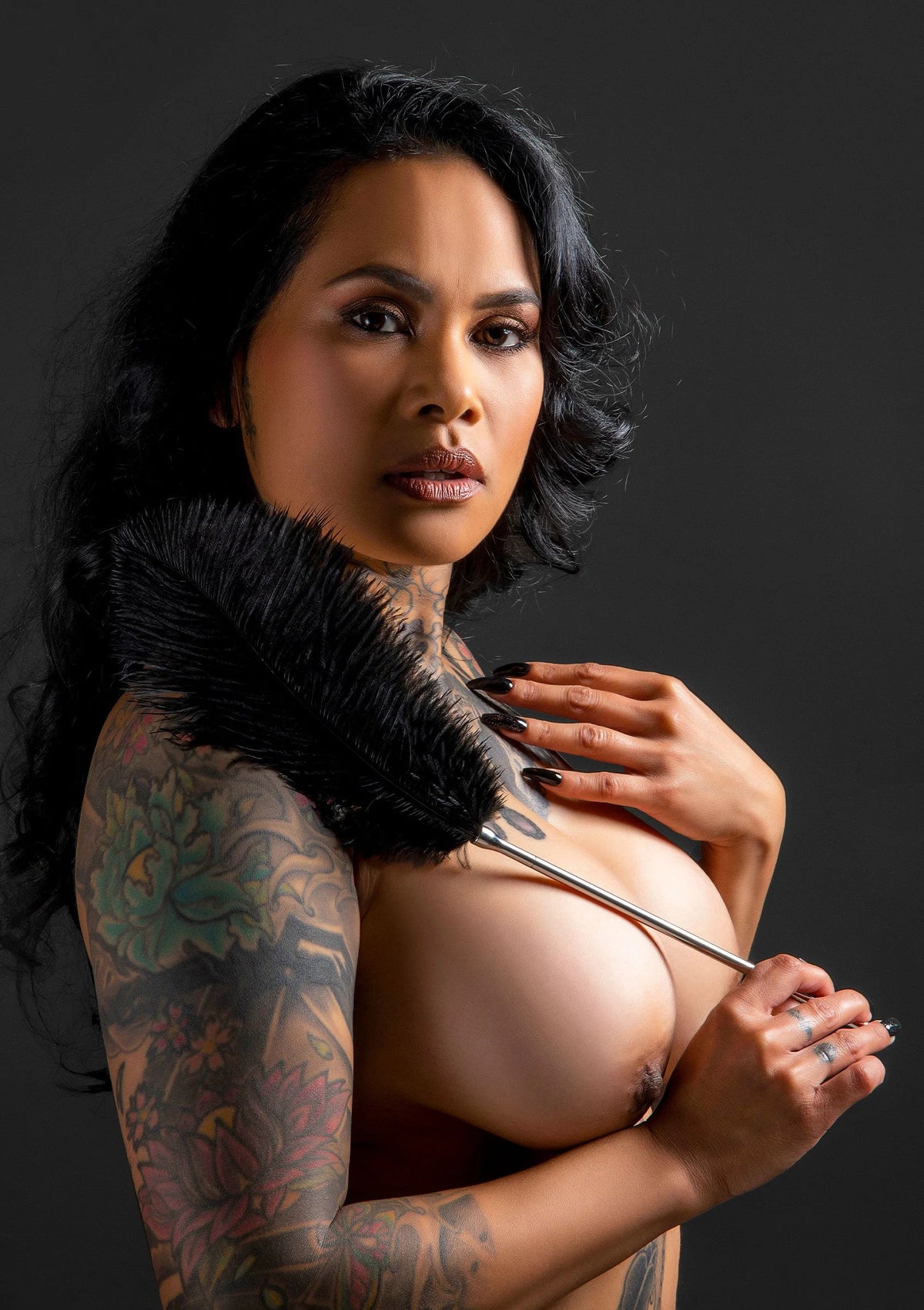 Bestel: Feather Tickler - bij Happytoys: de erotische sex webshop | liever Happy dan Easy ⭐⭐⭐⭐⭐ - Default Title - 17126 - BLACK
