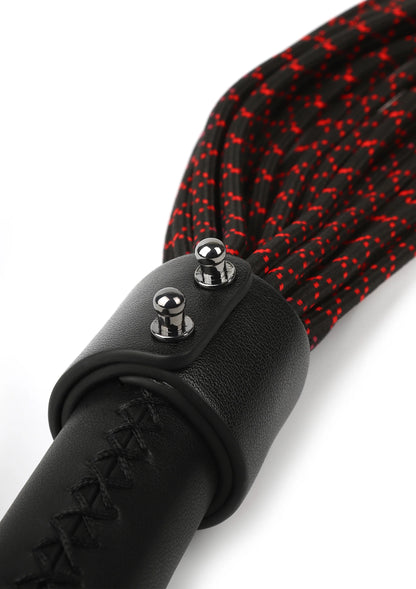 Peitsche aus echtem Leder mit Knoten von Hidden Desire
