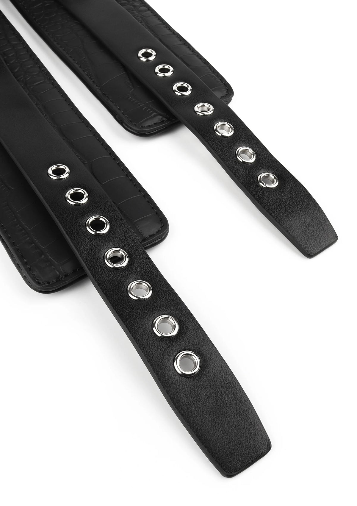 Bestel: Croc - Embossed Wrist Cuffs by Avanza Feros - bij Happytoys.nl, happytoys.be, Happytoys.ae: erotische sex webshop | liever Happy dan Easy ⭐⭐⭐⭐⭐
