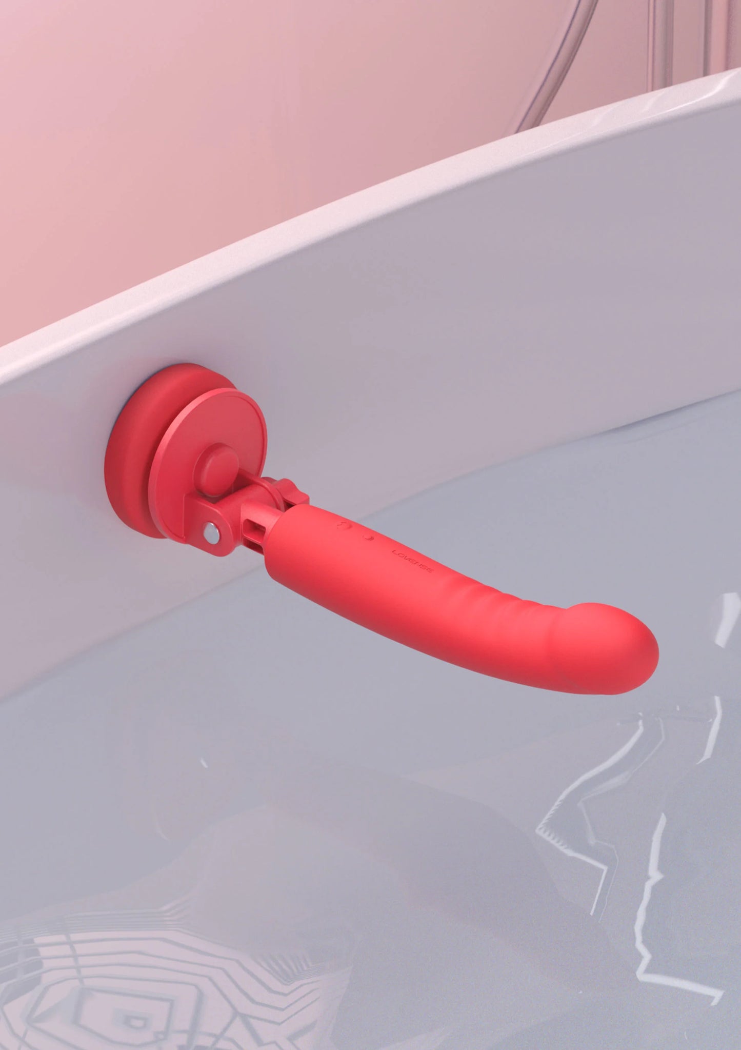 Rode stuwende dildo bevestigd aan wandhouder in een badkuip.