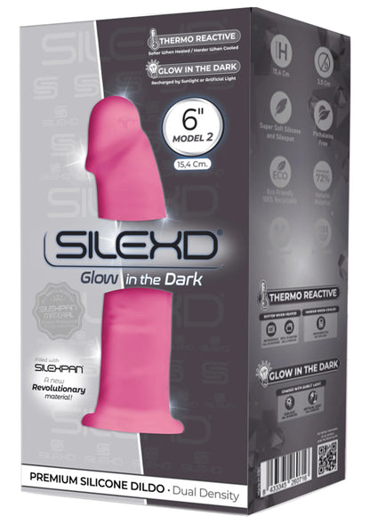 Roze siliconen dildo in doos van Silex-D met 'Glow in the Dark' tekst.