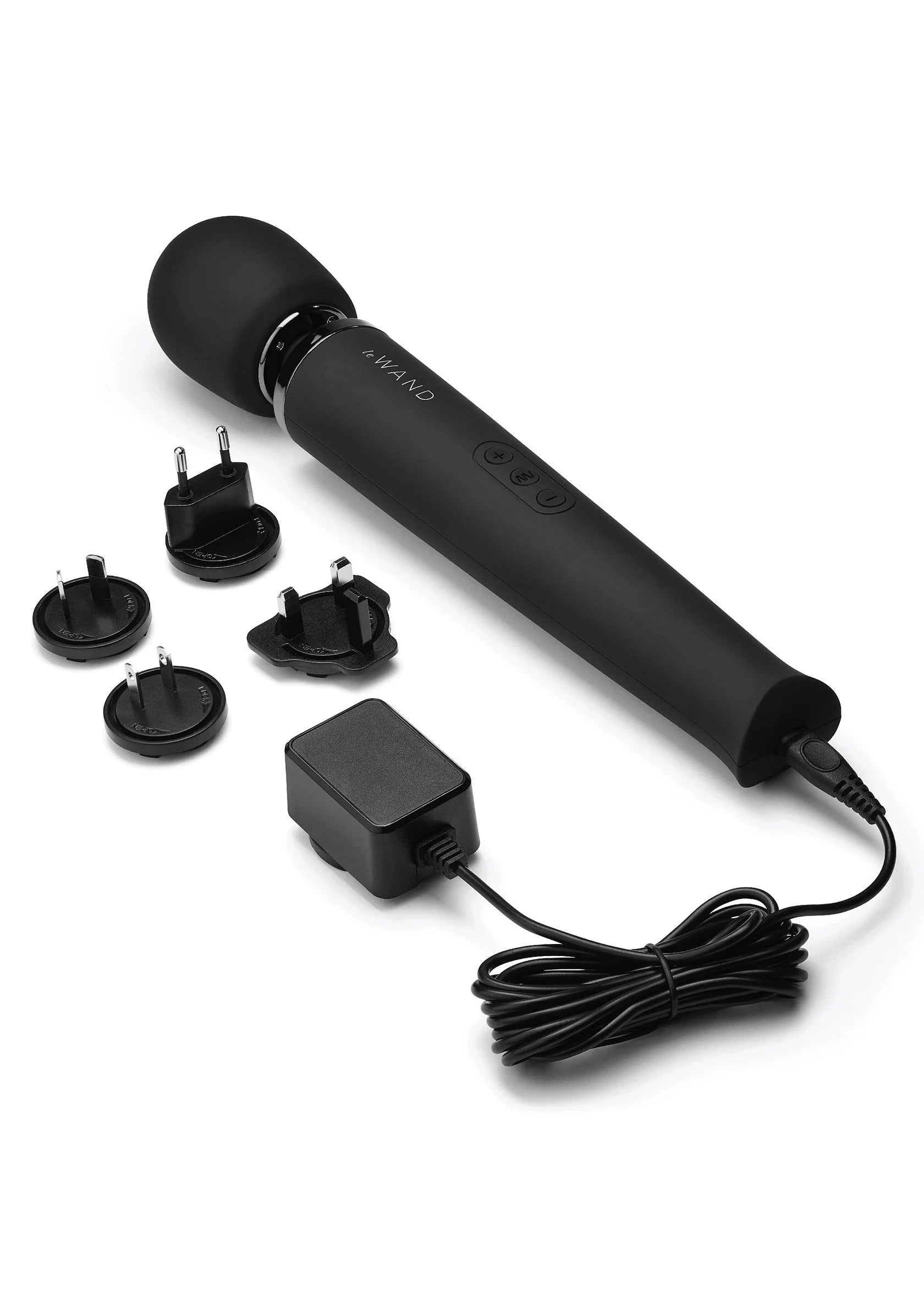 Zwarte Le Wand massager met accessoires: opzetstukken en netlader met kabel