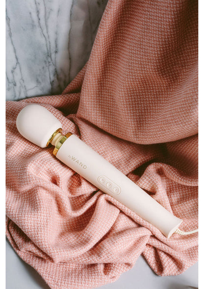 Le Wand Plug-in-Massagegerät