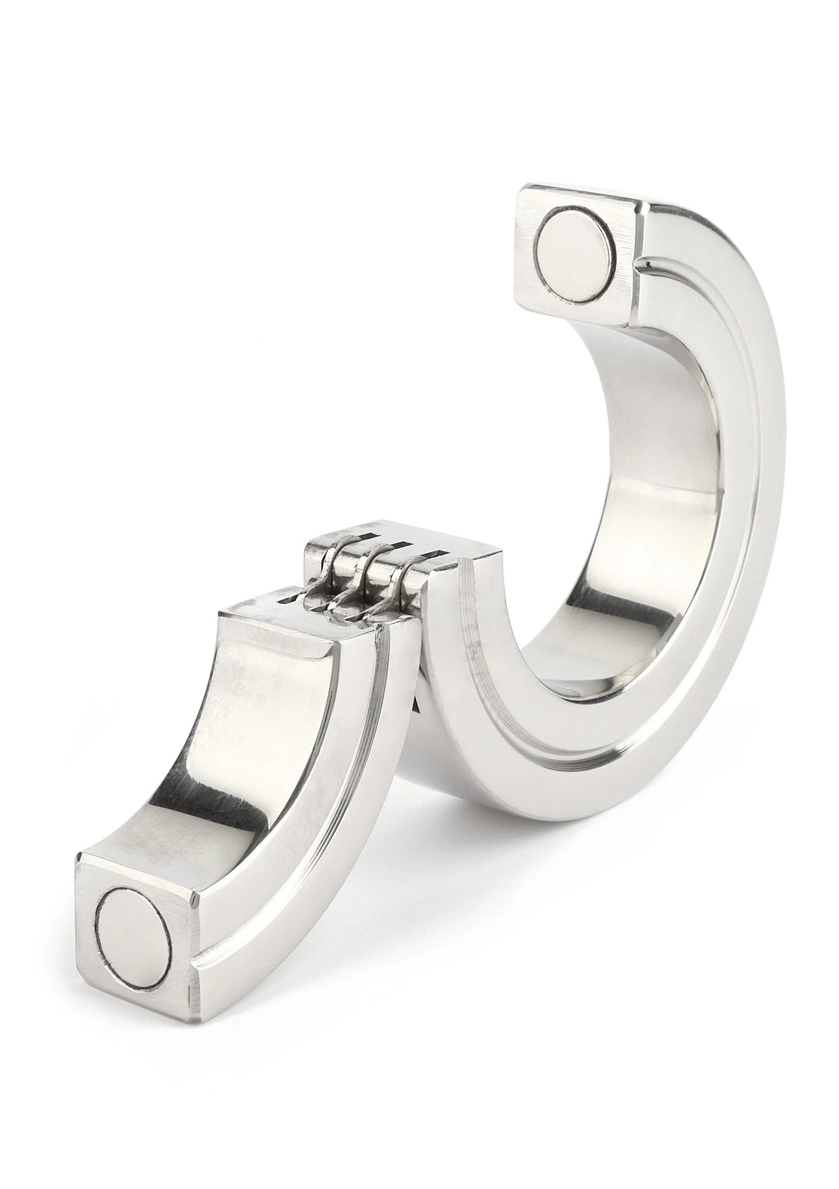 Openstaande zilverkleurige cockring met scharnier en twee magnetische helften