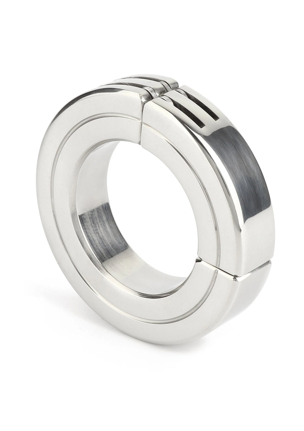 Magnetische cockring van zilverkleurig metaal, scharnierconstructie