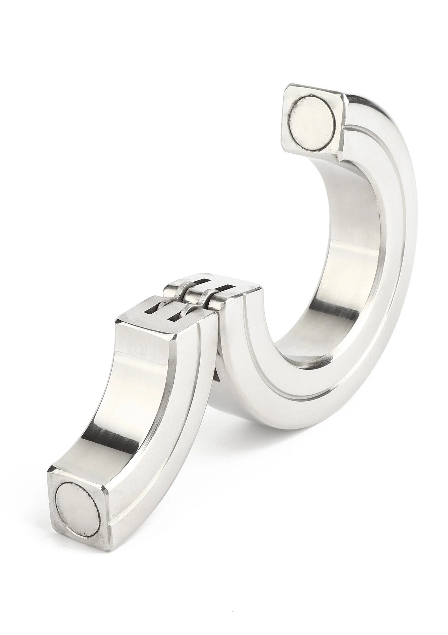 Zilverkleurige cockring met open klem en scharnierverbinding