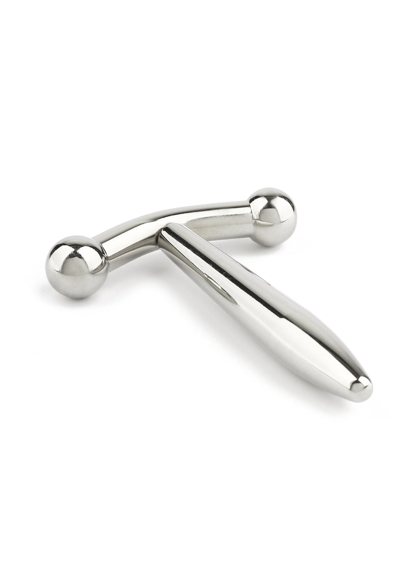 Penisplug van glanzend metaal in zilver met ronde kopjes en lange punt.