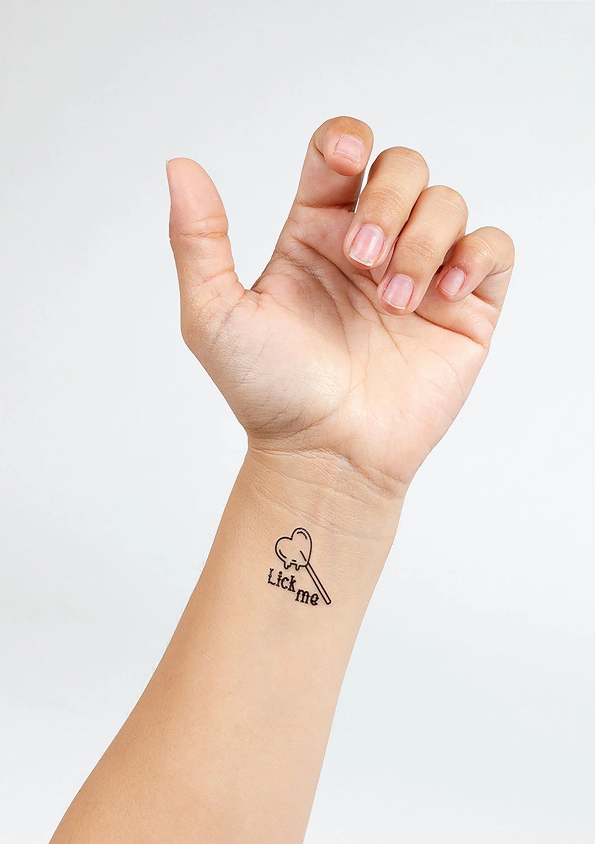 Bestel: Candy Chic Temporary Tattoo - bij Happytoys: de erotische sex webshop | liever Happy dan Easy ⭐⭐⭐⭐⭐
