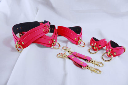 Bondage Gear Restraint Set with Collar Cuffs Leash - Happytoys Sexshop: online sex shop for Feeling Happy & Easy 😊 - Discreet geleverd