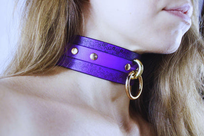 Floral Pattern Submissive Collar – Purple Leather Discreet Day Choker - Happytoys Sexshop: online sex shop for Feeling Happy & Easy 😊 - Discreet geleverd