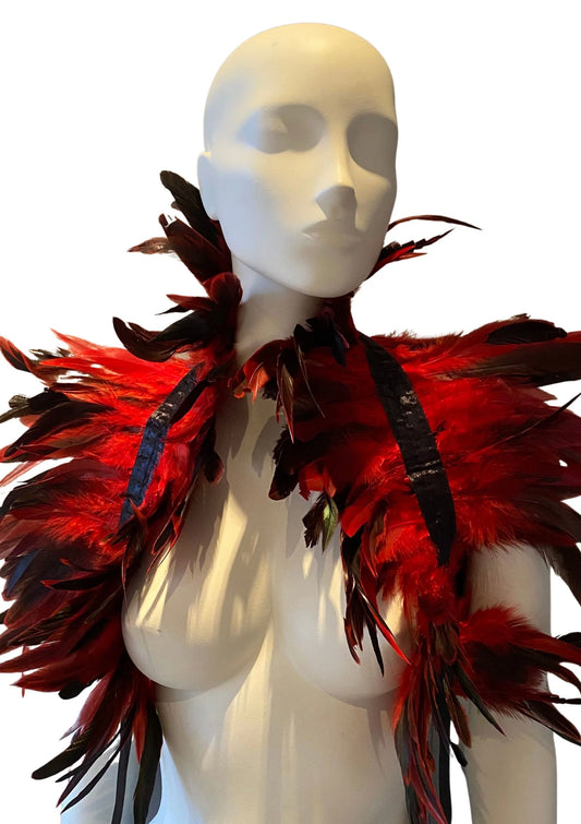 Bestel: Feather Shoulder Wrap - bij Happytoys: de erotische sex webshop | liever Happy dan Easy ⭐⭐⭐⭐⭐