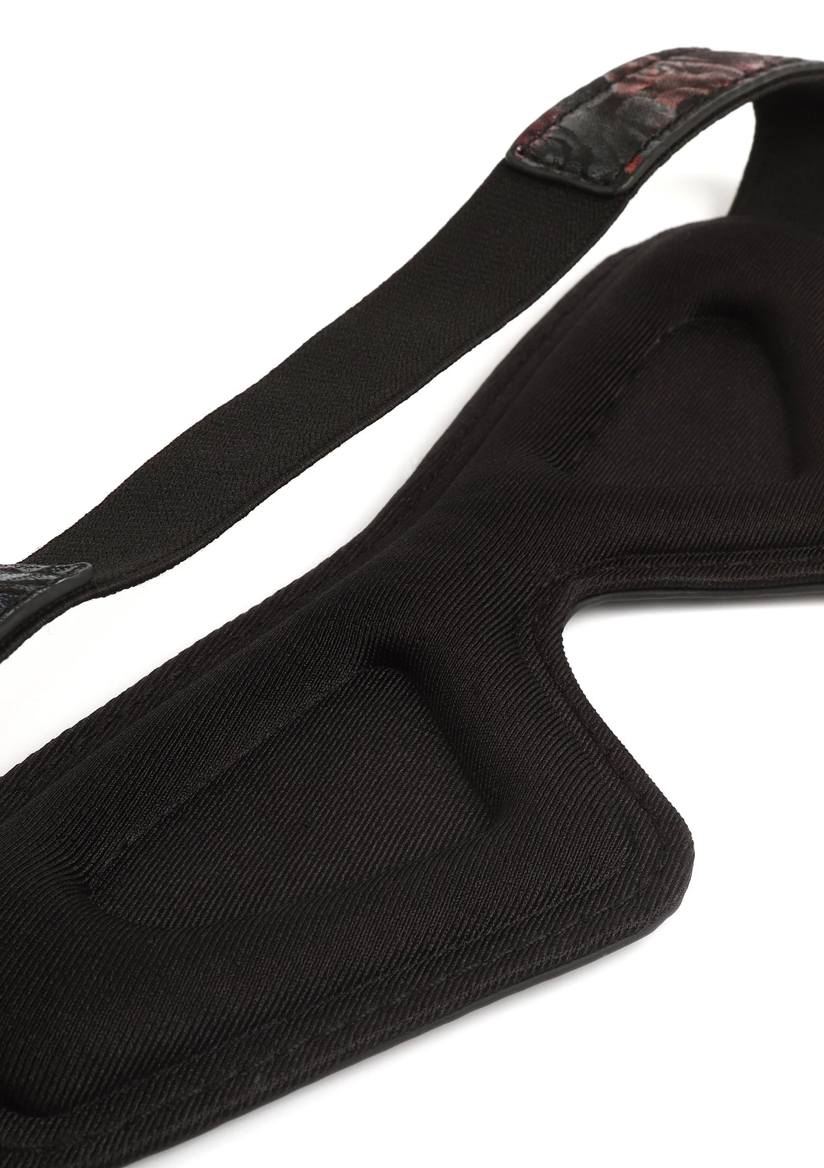 Beste vandaag nog: Floral Jacquard Blindfold by Geisha - bij Happytoys Sexshop: online sex shop for Feeling Happy & Easy 😊