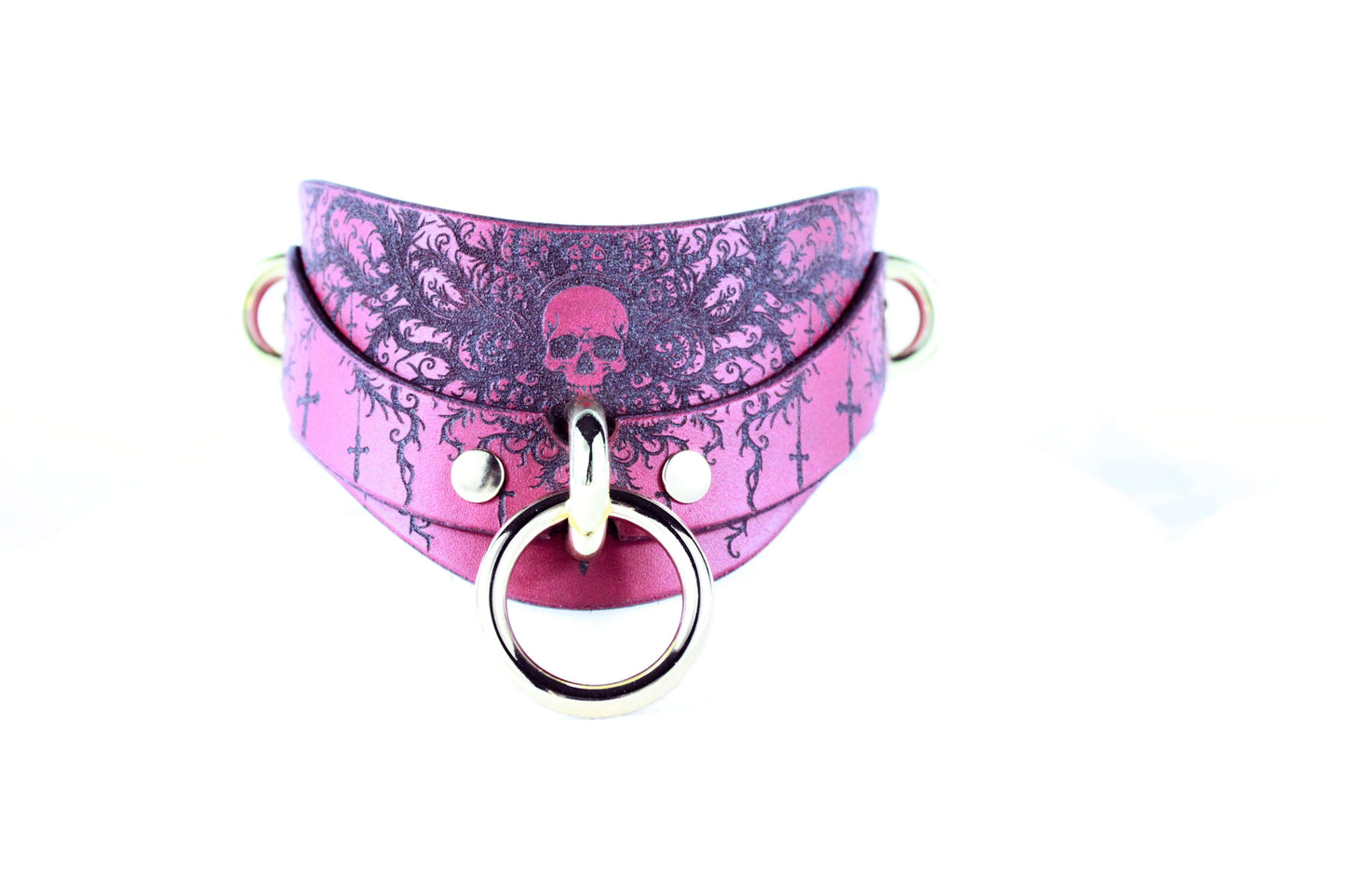 Gothic Skull Posture Collar – BDSM Leather Choker Submissive Collar - Happytoys Sexshop: online sex shop for Feeling Happy & Easy 😊 - Discreet geleverd