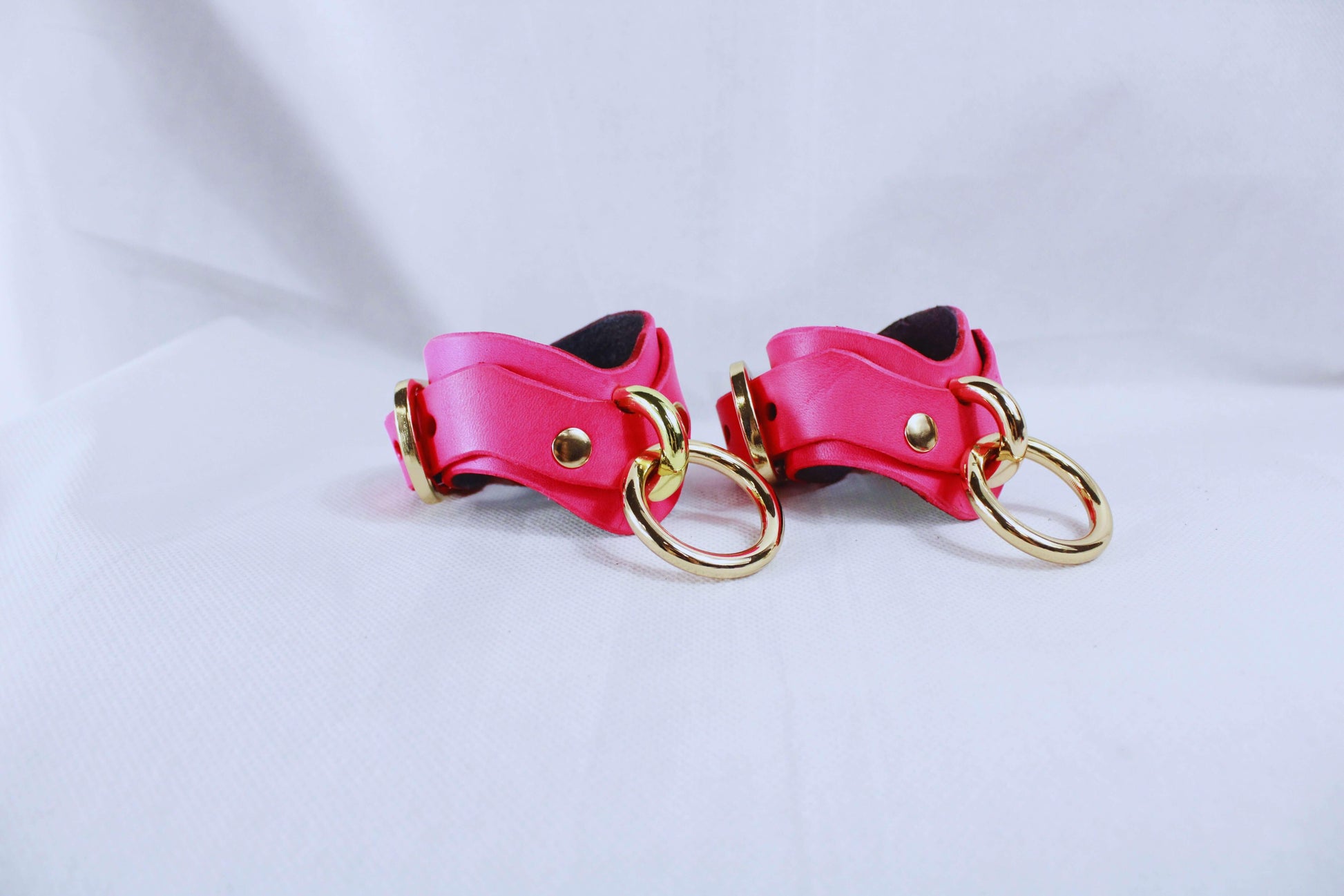 Bondage Gear Restraint Set with Collar Cuffs Leash - Happytoys Sexshop: online sex shop for Feeling Happy & Easy 😊 - Discreet geleverd