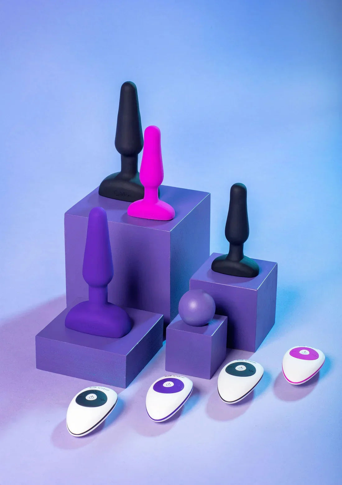 B-Vibe Novice Plug by B-Vibe - Happytoys Sexshop: Toys for Feeling Happy & Easy 😊 - Discreet geleverd