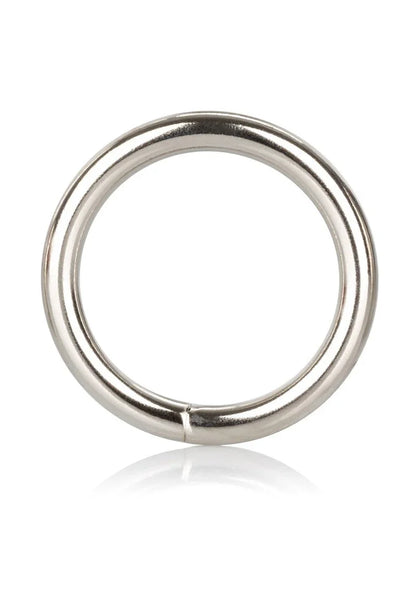 Silver Ring - Medium by CalExotics - Happytoys Sexshop: Toys for Feeling Happy & Easy 😊 - Discreet geleverd