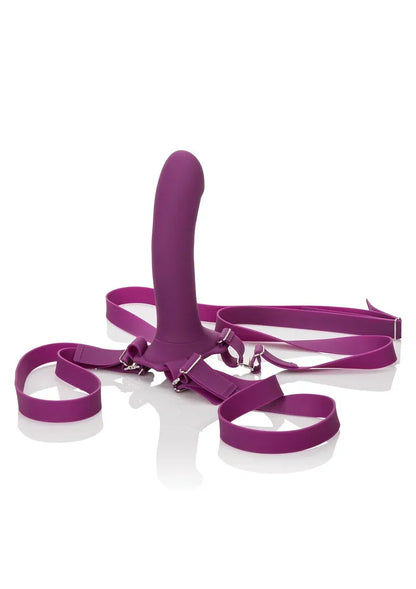 Her Royal Harness Me2 Rumbler Strap-On Pegging by CalExotics - Happytoys Sexshop: Toys for Feeling Happy & Easy 😊 - Discreet geleverd